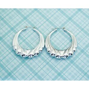 Vintage Silver Tone Curtain Hoop Earrings - L21